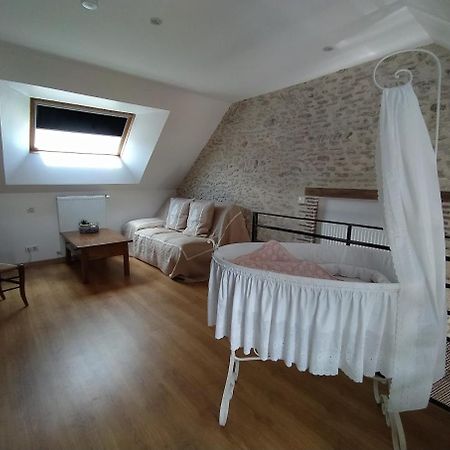 Les Ormeaux Hotel Oisly Bagian luar foto